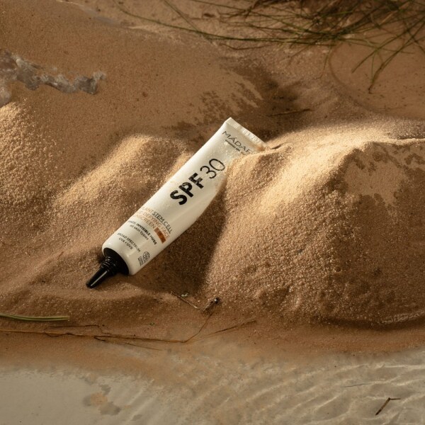 SUN-SPF30_Madara_Crema-de-soare-organica-fata-5